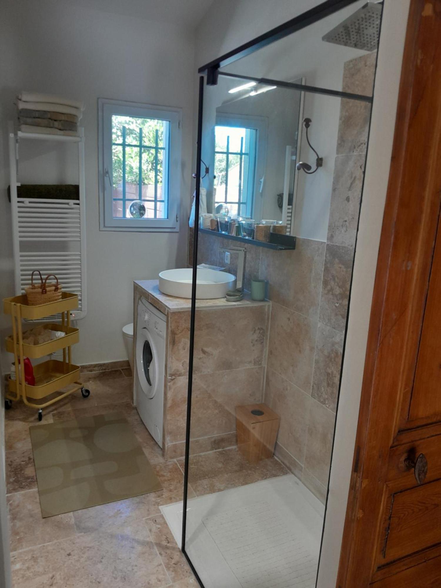 Apartamento Le Mazet De Louise Saint-Rémy-de-Provence Exterior foto